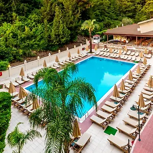 4* Hotel Julian Forest